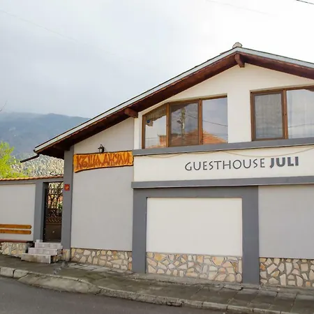 Juli Sapareva Banya